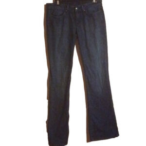 𝅺joes size 29 Rocker fit Hedrin wash Jeans.  Great style and fit for fall.